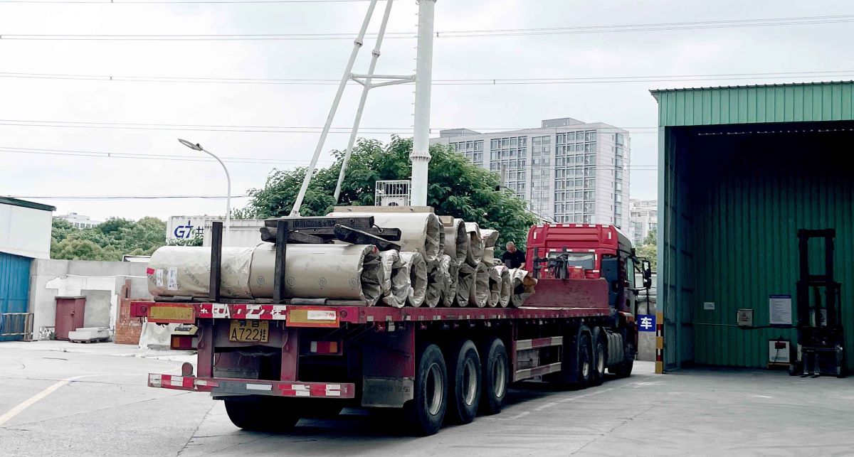 Wuhan Steel Achieves Breakthrough in Logistics: "Road-to-Rail" Project